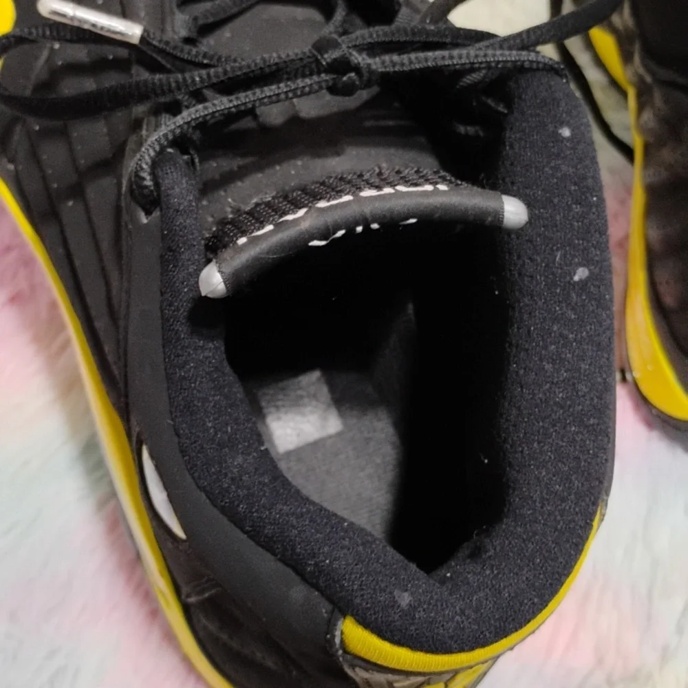 (X-106) SALE! Air Jordan 14 Retro Thunder Sneakers Sz.12 2014 See Pictures